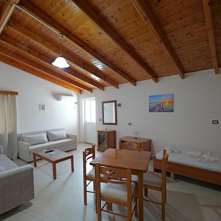 Arthur'S 4Apartments Borsh Buitenkant foto